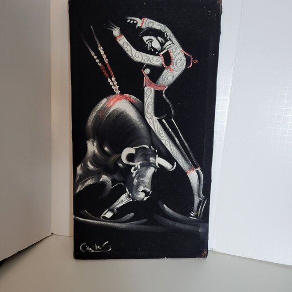 Signed Vintage Toreador Bullfighter Painted on Velvet 11"x20"
